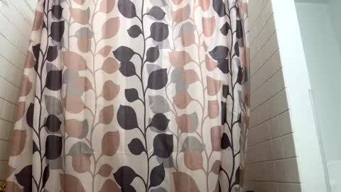 Snapshot of boysetsfire34 chatting on February 2025 06:14:01 AM boysetsfire34 online show from February 2025 06:14:01 AM