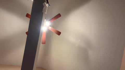 Snapshot of boysetsfire34 chatting on February 2025 05:04:01 AM boysetsfire34 online show from February 2025 05:04:01 AM