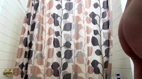 Snapshot of boysetsfire34 chatting on March 2025 04:02:02 AM boysetsfire34 online show from March 2025 04:02:02 AM