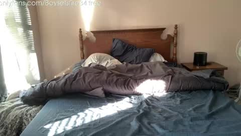 Snapshot of boysetsfire34 chatting on March 2025 01:34:01 PM boysetsfire34 online show from March 2025 01:34:01 PM