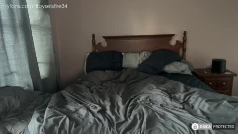 Snapshot of boysetsfire34 chatting on October 2025 11:38:02 AM boysetsfire34 online show from October 2025 11:38:02 AM