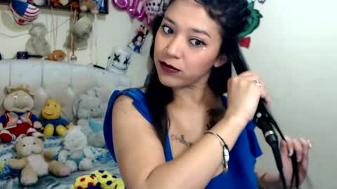 nikky and jeik online show from January 2025 10:02:01 PM