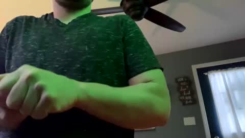 Snapshot of boytoy8969 chatting on December 2024 01:24:01 PM boytoy8969 online show from December 2024 01:24:01 PM