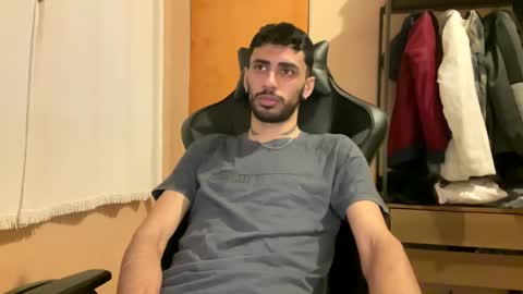 Snapshot of boyzinm2 chatting on September 2025 09:37:02 PM boyzinm2 online show from September 2025 09:37:02 PM