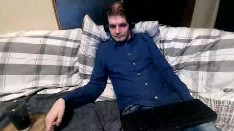 Snapshot of bponie1 chatting on November 2025 01:37:02 AM bponie1 online show from November 2025 01:37:02 AM