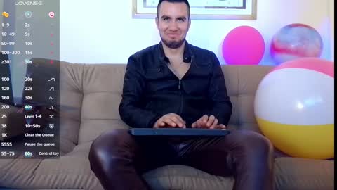 Bradley Colton Independ Model online show from January 2025 01:21:01 PM