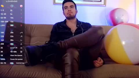 Bradley Colton Independ Model online show from February 2025 04:37:01 PM