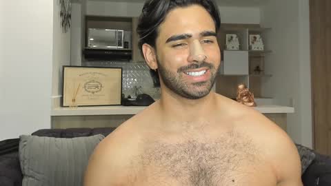 bradleymartin7 online show from December 2024 07:22:02 AM