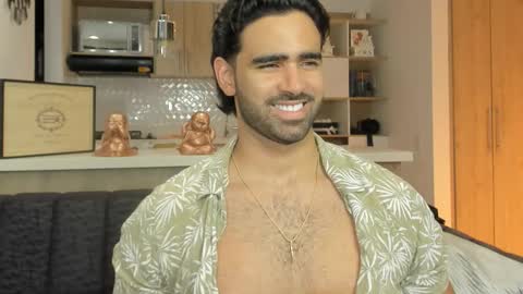 bradleymartin7 online show from October 2025 12:35:02 AM