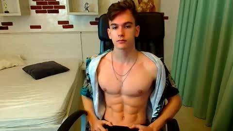 Snapshot of bradyflint chatting on October 2025 05:33:01 AM BradyFlint online show from October 2025 05:33:01 AM