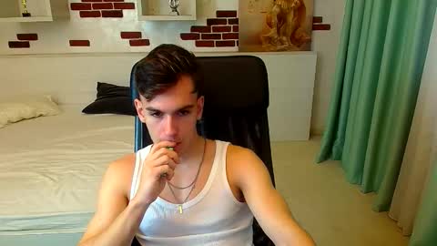 Snapshot of bradyflint chatting on November 2025 06:13:02 AM BradyFlint online show from November 2025 06:13:02 AM