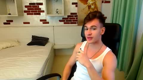 Snapshot of bradyflint chatting on November 2025 06:03:01 AM BradyFlint online show from November 2025 06:03:01 AM