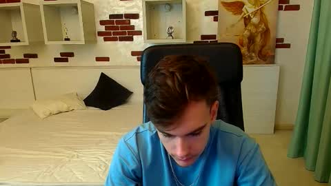 Snapshot of bradyflint chatting on November 2025 05:46:02 AM BradyFlint online show from November 2025 05:46:02 AM