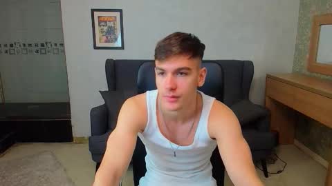 Snapshot of bradyflint chatting on November 2025 05:29:02 AM BradyFlint online show from November 2025 05:29:02 AM