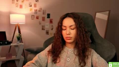 Snapshot of branchwithflowers chatting on November 2025 11:32:02 AM Lilly online show from November 2025 11:32:02 AM