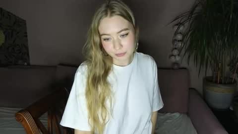 Snapshot of brandaany chatting on November 2025 03:22:02 PM brandaany online show from November 2025 03:22:02 PM