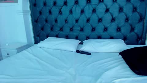 I am your sweet whore online show from February 2025 11:20:02 PM