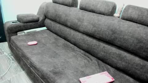 Snapshot of brandymodel chatting on October 2025 07:01:02 AM Brandy Model online show from October 2025 07:01:02 AM