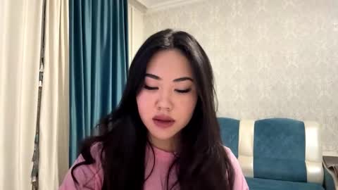 Aypril   online show from October 2025 04:40:02 PM