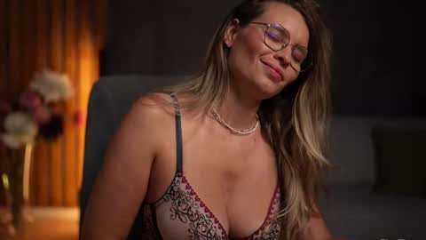 Snapshot of brandywhite chatting on October 2025 04:20:02 AM Alex online show from October 2025 04:20:02 AM