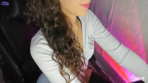 Martes online show from October 2025 09:41:01 PM