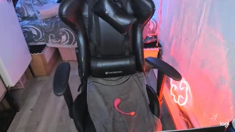 Martes online show from November 2025 10:52:01 PM