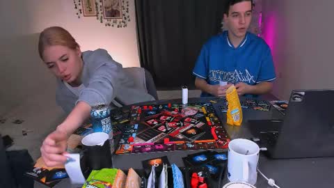 Snapshot of bravomaestro chatting on February 2025 03:19:01 AM Johny Bravo online show from February 2025 03:19:01 AM