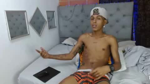 braycum_alpha online show from December 2024 11:14:01 PM