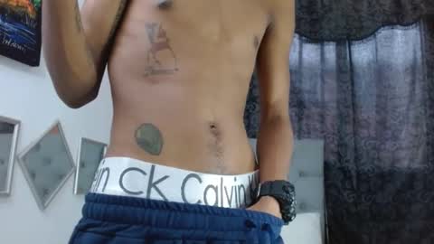 braycum_alpha online show from December 2024 07:33:01 PM