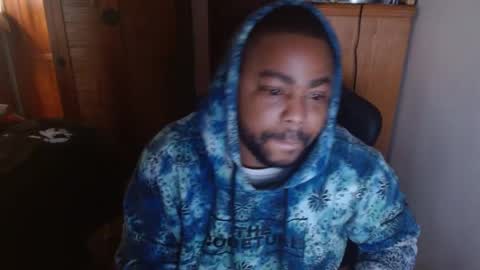 Snapshot of breadw1nnah chatting on December 2024 04:15:02 PM Breadw1nnah online show from December 2024 04:15:02 PM