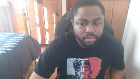 Snapshot of breadw1nnah chatting on January 2025 06:35:01 PM Breadw1nnah online show from January 2025 06:35:01 PM