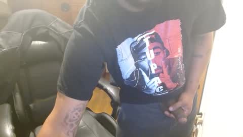 Snapshot of breadw1nnah chatting on January 2025 06:03:01 AM Breadw1nnah online show from January 2025 06:03:01 AM