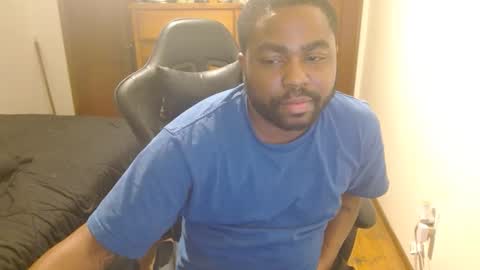 Snapshot of breadw1nnah chatting on October 2025 03:20:01 AM Breadw1nnah online show from October 2025 03:20:01 AM