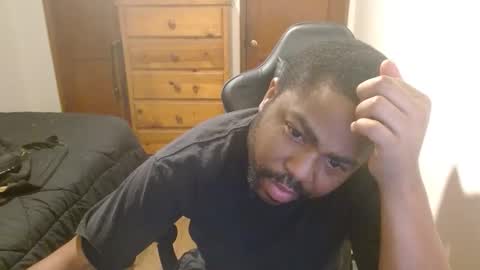 Snapshot of breadw1nnah chatting on November 2025 07:53:02 AM Breadw1nnah online show from November 2025 07:53:02 AM