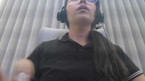 breakfastwithtiffanys online show from October 2025 04:49:01 PM