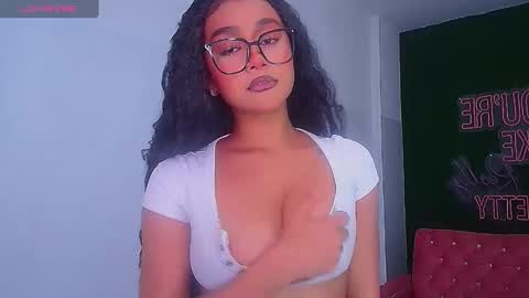 Brendi   online show from December 2024 02:01:02 PM