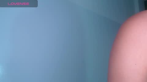 Brendi   online show from February 2025 05:04:02 PM