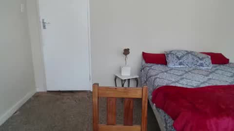 ask me lol online show from December 2024 11:33:02 AM