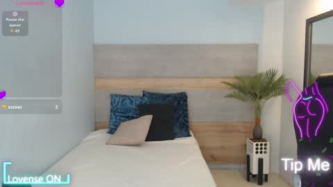 Brenda online show from October 2025 02:14:02 AM