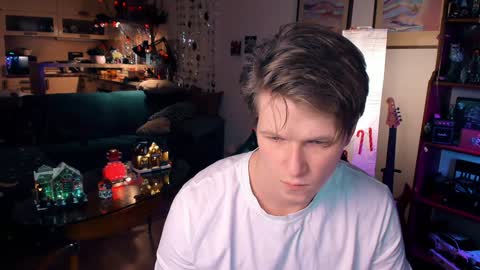 brestonsweet online show from December 2024 07:22:01 PM