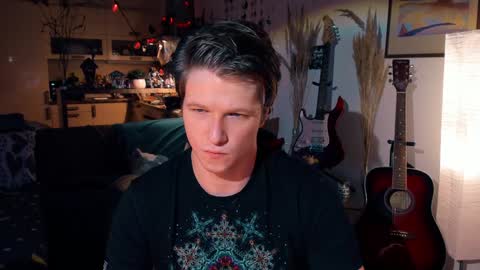 brestonsweet online show from January 2025 08:33:01 PM