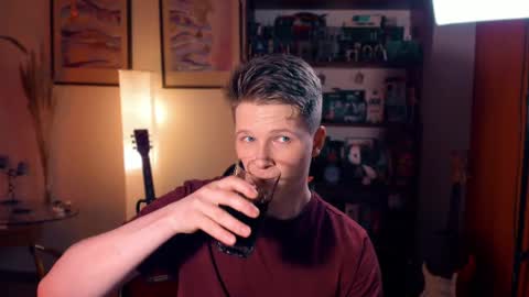 brestonsweet online show from February 2025 07:05:02 PM