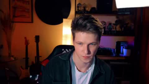 brestonsweet online show from March 2025 07:38:01 PM