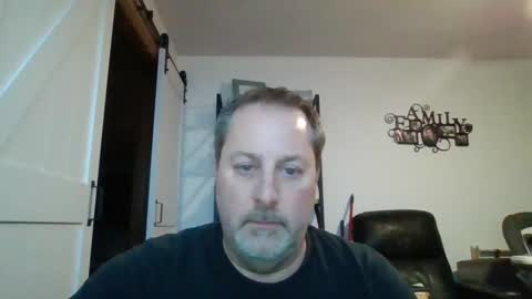 hey online show from January 2025 01:24:01 AM