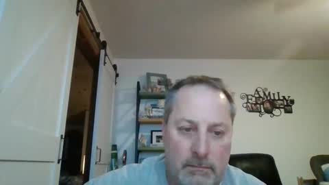 hey online show from January 2025 01:32:02 AM