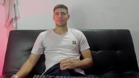 Snapshot of brian_mac chatting on January 2025 03:55:01 PM brian_mac online show from January 2025 03:55:01 PM