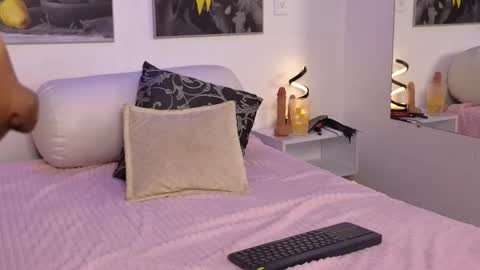 Snapshot of briana_giil chatting on November 2025 08:00:01 PM Briana Giil online show from November 2025 08:00:01 PM