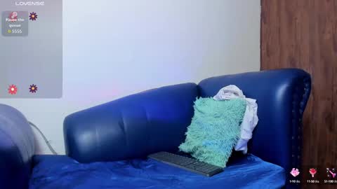 Brianna online show from October 2025 04:51:02 AM