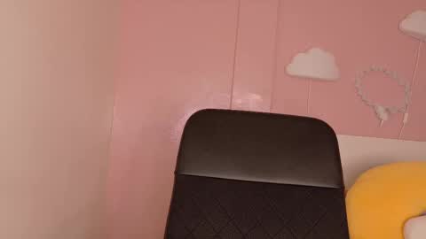 brianna online show from November 2025 07:47:02 PM