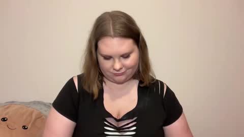 Brianna online show from October 2025 10:22:01 PM